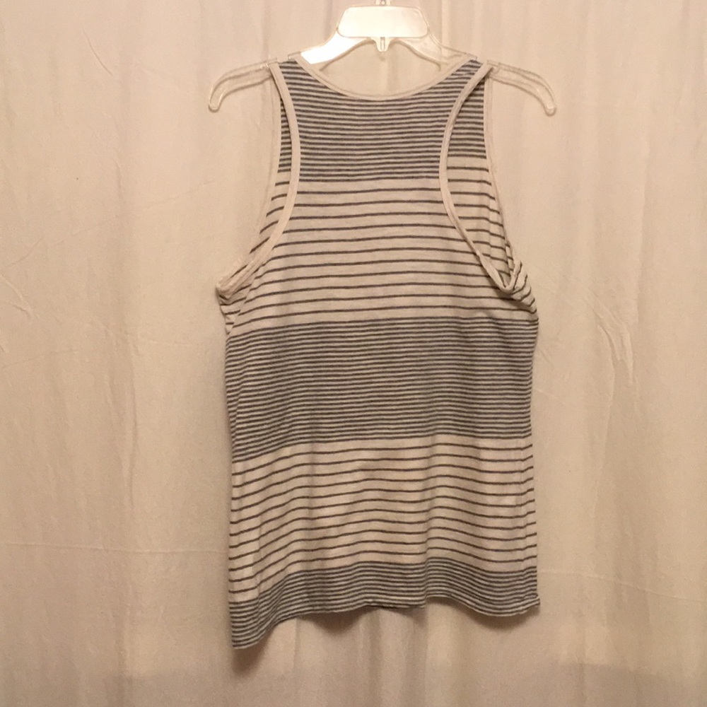 Sonoma Razorback Tank Top. - Picture 2 of 4